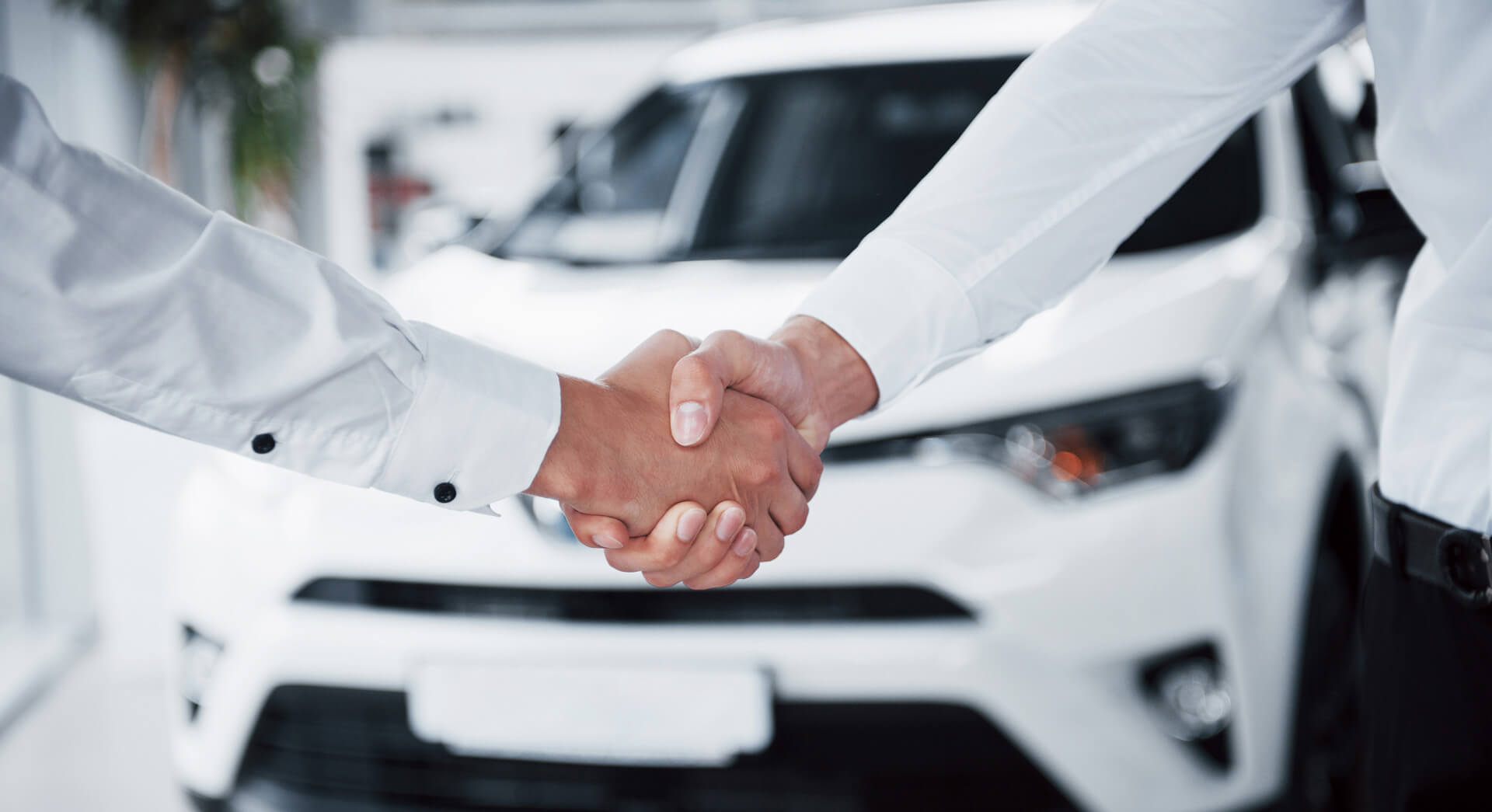 CreditWheels helps newcomers and those with low credit get car financing